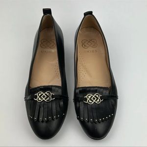 Ukies Leona Black Leather Kiltie Flats Shoes Size 7.5 See Photos For Details